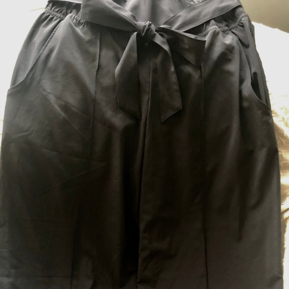 Lululemon NEW wide-leg tie trousers